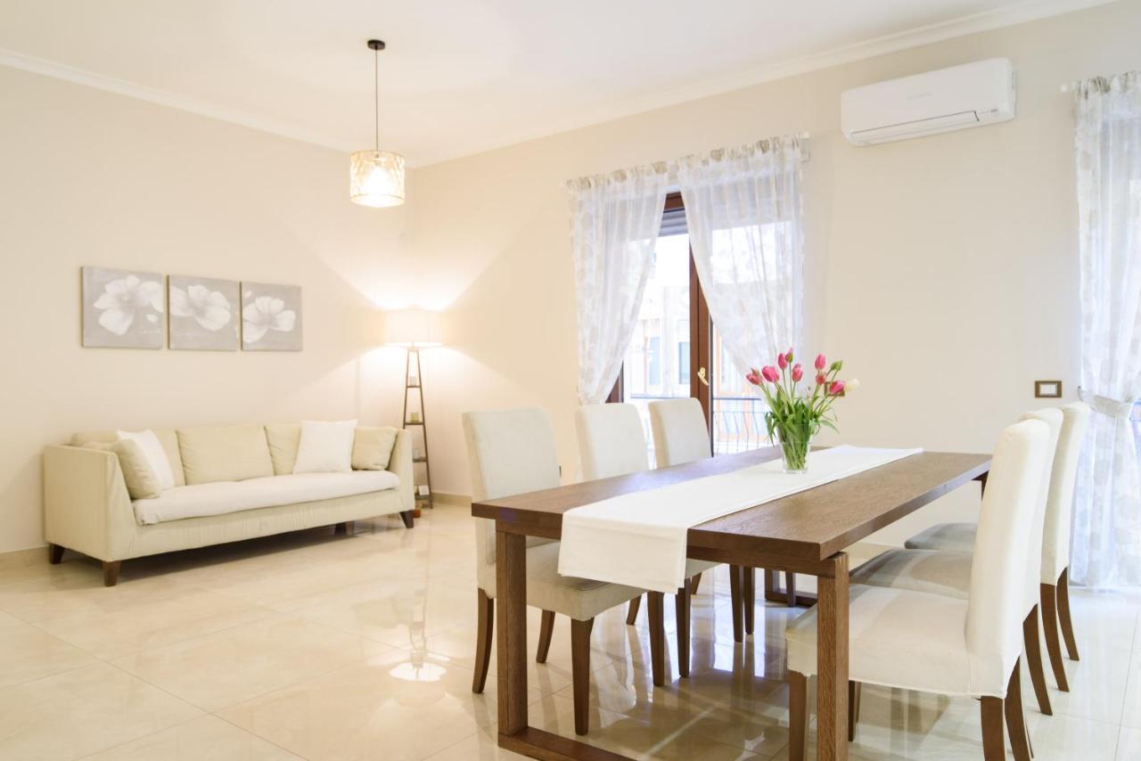 Homeaway Salernes Extérieur photo